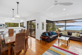 The George, Lorne
